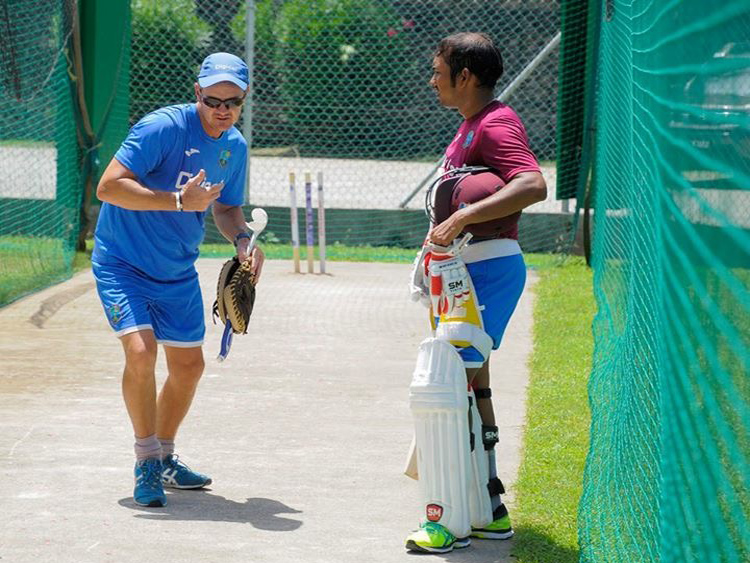 Toby Radford coaching